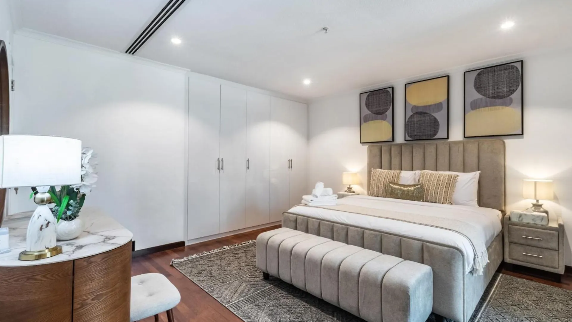 Elegant 1-Bedroom Apartment With Burj Khalifa View Dubai United Arab Emirates